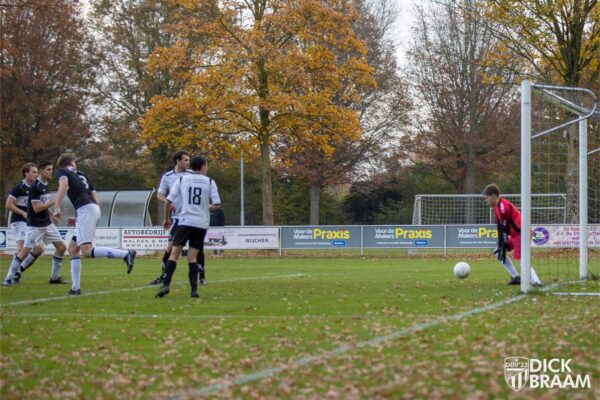 Overasseltse Boys1-DDV1-7796