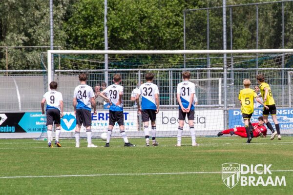 JO15-1 Kampioen-7908