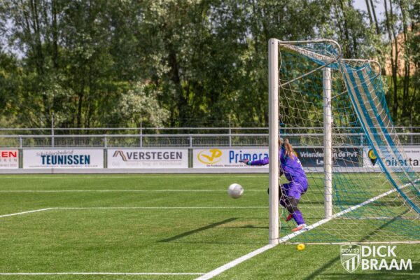 JO15-1 Kampioen-7914